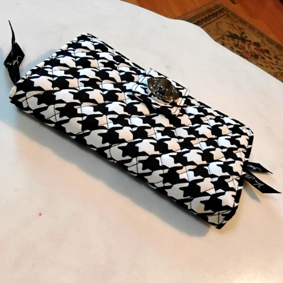 Vera Bradley Quilted Turnlock AND FULL Zip Around Wallet Midnight Houndstooth - Picture 6 of 10